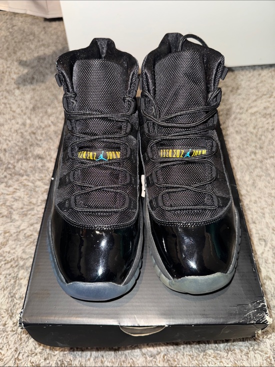Nike Air Jordan 11 Gamma GS 
Retro Black with Teal Accents